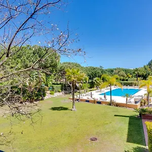 https://al-apartamento-vila-sol-f5-aa.hotelaalgarve.com